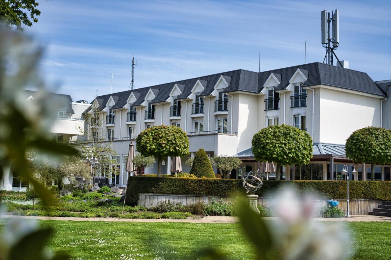 Hotel De Zeeuwse Stromen Renesse Exteriör bild