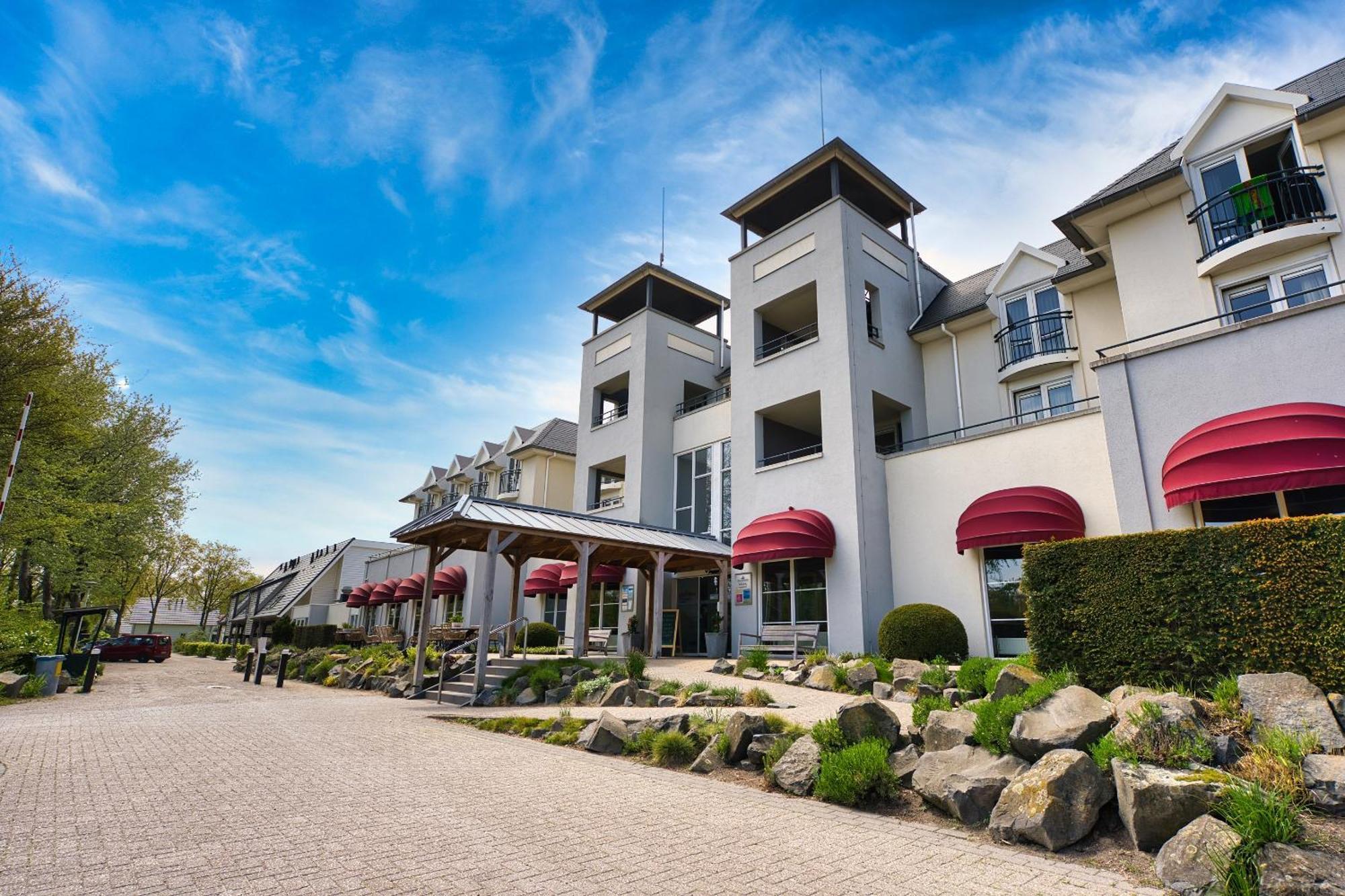 Hotel De Zeeuwse Stromen Renesse Exteriör bild